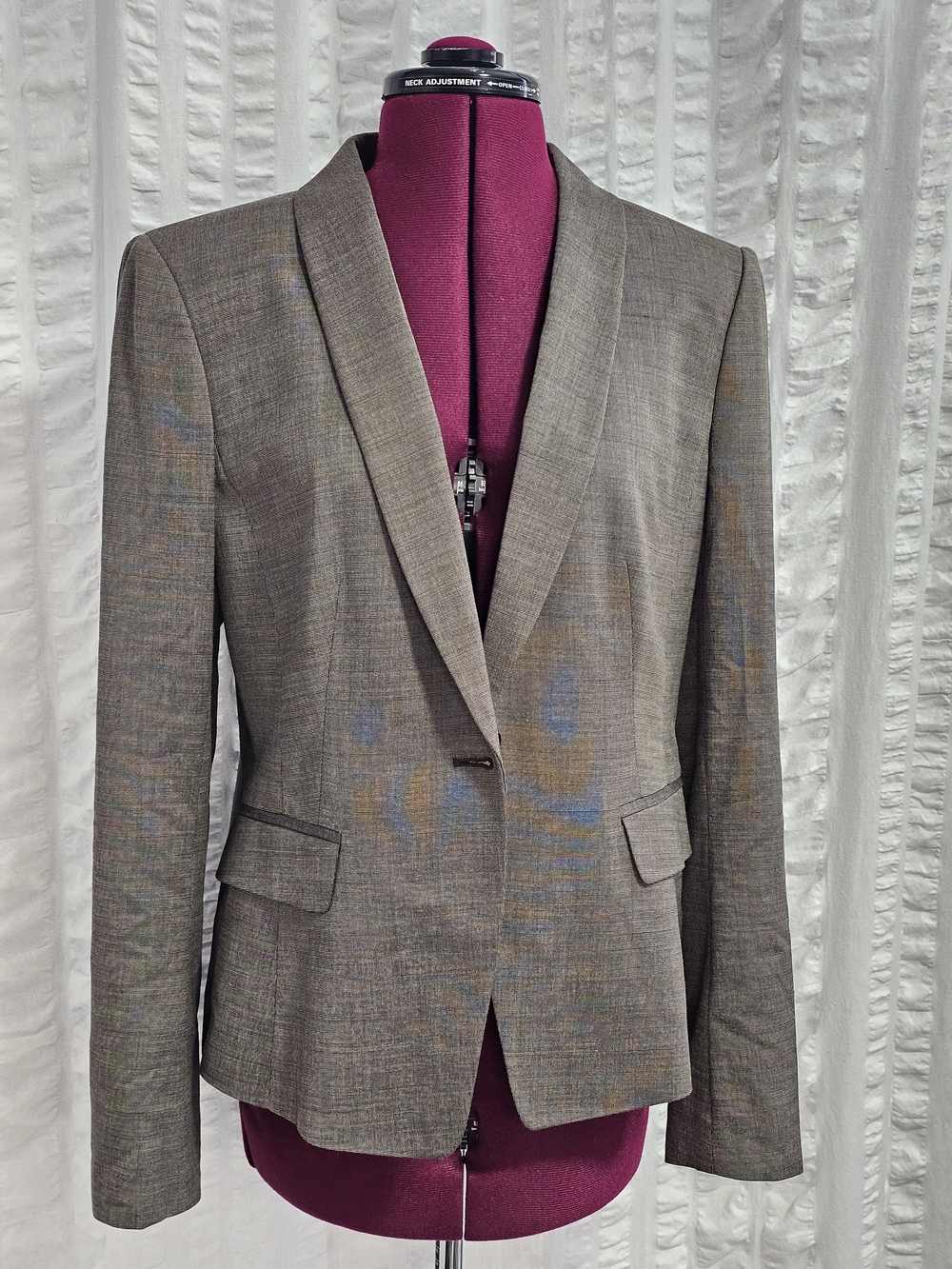 Ann Taylor Quiet Luxury Olive-Gray Single-Button Shawl-Collar Wool Blend Blazer